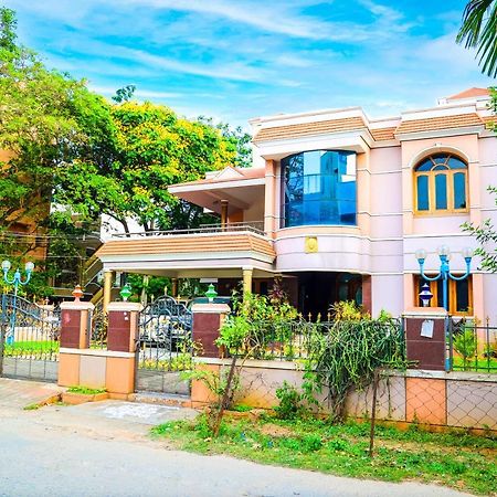 Divine Luxury Villa Тирупати Экстерьер фото